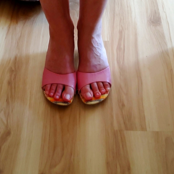 Vis a Vie sandals - Picture 7 of 9